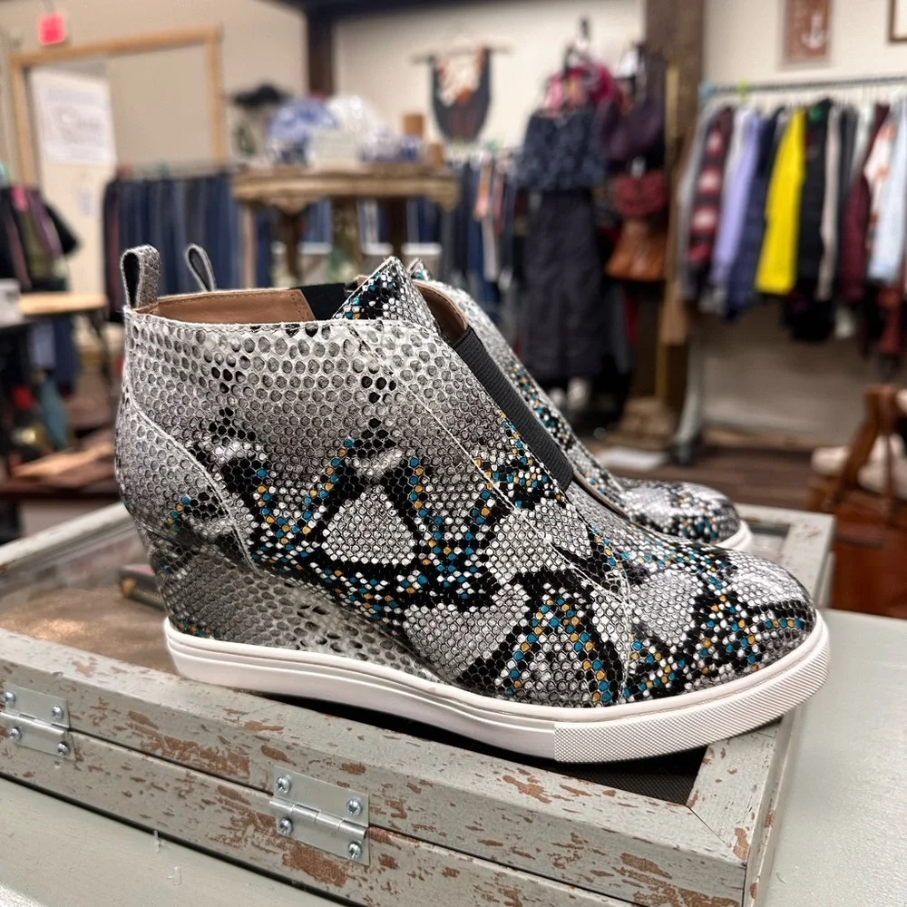 Linea Paolo Felicia III leather snake-embossed wedge sneakers